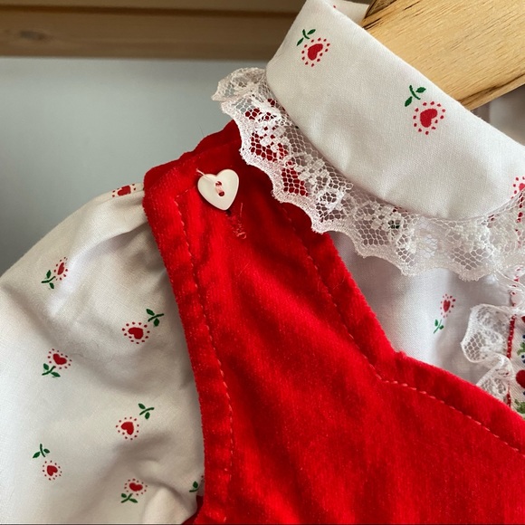 Vintage Tiny Tots Originals Red Velvet Overall Romper Heart Flower Lace Shirt - Picture 4 of 13